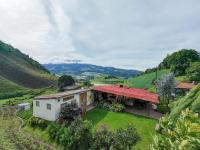 Las Nubes Hostal - B&B Las Nubes