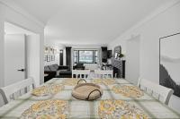 Wicks Home - Desirable Neighborhood Near Downtown home - B&B Kalamazoo