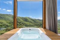 Cabana com vista fantástica e jacuzzi VST029 - Bed and Breakfast Anitápolis