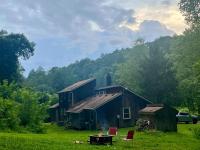 Happy Valley Mountain Get Away! - B&B Tallassee