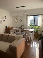 Departamento en el centro de Rio IV CON cochera - Ferienwohnung Río Cuarto