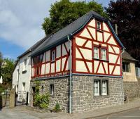 Fachwerkhaus Rosengärtchen by Vulkaneifel-Chalets - Chambres d'hôtes Kottenheim
