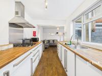 3Bd house-home from home-perfect for working away - Ferienwohnung Brockhurst
