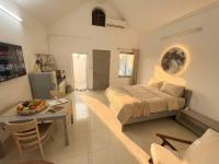 CHILLING SUDIO 11 Trinh Cong Son close Ho Tay vs Lotte mail ! - Bed and Breakfast Hanoi