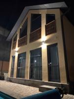 Two Dilijan big pool - Ferienwohnung Dilidschan