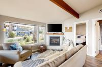 Point Hope Perch - B&B Fox Island