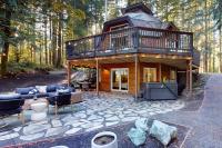 Dome Away From Home - B&B Gig Harbor
