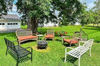 Benton Farmhouse - B&B Penn Yan