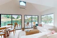 Cedrona Cove Cottage - B&B Fox Island