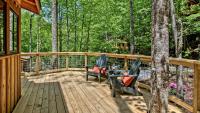 The Hemlock in Treehouse Grove at Norton Creek - Ferienwohnung Gatlinburg