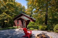 Smoky Mountain-View Cabin with Hot Tub & Firepit - B&B Sevierville