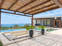 Pseudechis - Villa with Gym, Sauna & Sea Views - Construction Nearby - B&B Selongbelanak