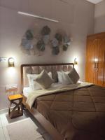 B-16 Stays Boutique Stay with Kitchen Central Jodhpur - B&B Jodhpur