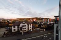 Glow Apartments near Hiperbara with parking - Ferienwohnung Neumarkt am Mieresch