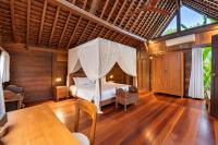 Suite mit Kingsize-Bett und Balkon