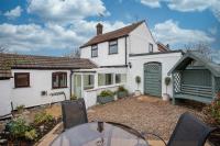 Crossways Cottage, Dog-Friendly Cottage Near the Beach - B&B Winterton-on-Sea