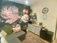 Globe Apartments - Bed and Breakfast Glastonbury
