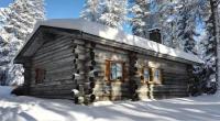 Kelorinne ladun ja järven läheisyydessä - B&B Ruka