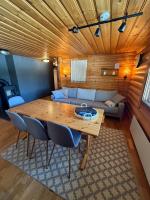 Logcabin, sauna, fireplace, view, kitchen - Ferienwohnung Ylläsjärvi