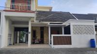 Varisha Homestay 5BR, PS5, Bathtub, E-bike - Chambres d'hôtes Ngaglik