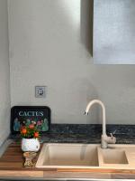 Apartamento con vistas y balcón