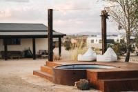 Moon Shadow Ranch Desert Medicine Retreat - B&B Twentynine Palms