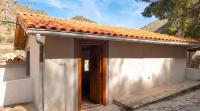 Charming house in Arnedillo with terrace - B&B Arnedillo