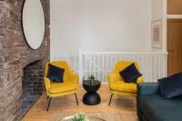 Spacious 2 bed APT, Georgian Terrace, Free Parking - B&B Liverpool