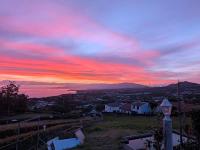 Vila Emigrante - Bed and Breakfast Capelas