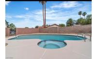 4 bedroom Luxuriously Furnished Modern Mansion With Pool, Spa, and Patio - B&B Las Vegas