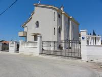 Apartments Roko - Bed and Breakfast Biograd na Moru