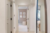 Elegant 2BR Retreat Prestigious St James's London - Ferienwohnung London