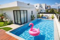 רוי סוויטות בוטיק - 2 סוויטות עם מרפסת פרטית - Bed and Breakfast Yavne’el