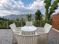 Hotel Grand Vista Retreat Opposite To JW Marriott With Parking Kempty Falls, Mussoorie By Rudra Group - Bed and Breakfast Jāmb