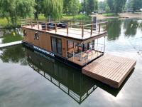 House Boat s výhledem na Wake Port - B&B Brandýs nad Labem-Stará Boleslav