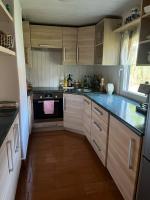 Cozy mountain cottage with terrace in Dolni Lomna - Bed and Breakfast Dolní Lomná