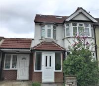 Jing's Loft Converted Studio - B&B Edmonton