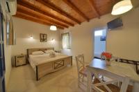 One-Bedroom Apartment (4 Adults) with Garden View