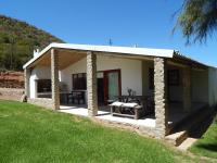 Sipreslaan Selfsorg Gastehuis - Chambres d’hôtes Ladismith