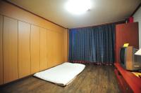 Korean-style Standard Double Room