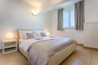One-Bedroom Apartment with Balcony and Sea View