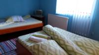 Habitación Triple con balcón