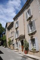 B&B Cucuron - Les Chambres De Charlotte - Bed and Breakfast Cucuron