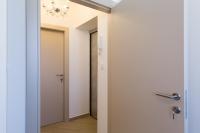 Central Boutique Apartments with balconies, in walking distance to the sea - B&B