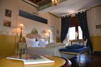 Standard Double Suite