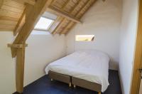 Two-Bedroom House (4 Adults)