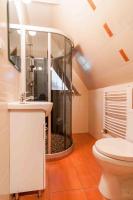 Driepersoonskamer met Eigen Badkamer