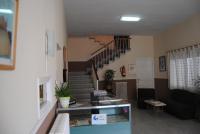 Hostal Ávila - B&B