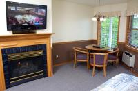 Family Room with Garden View