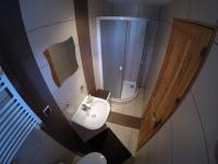 Zweibettzimmer mit Balkon